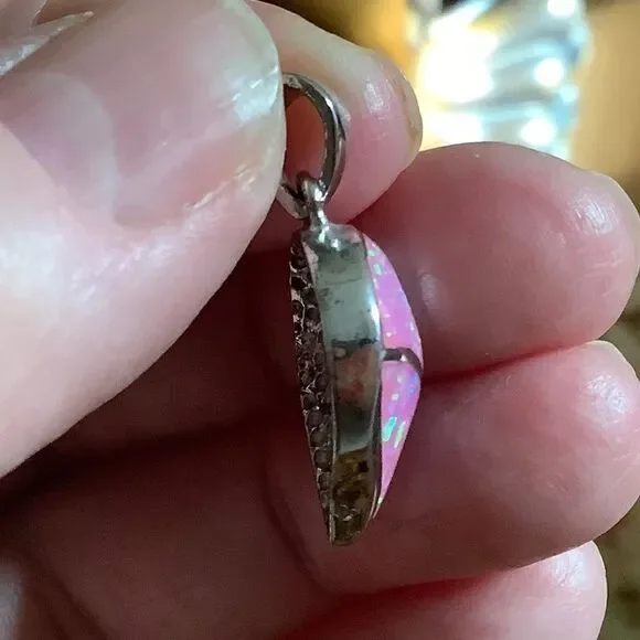 Sterling SILVER 925 AUSTRALIAN FIERY PINK OPAL LEAF PENDANT NEW​​ - Picture 4 of 9